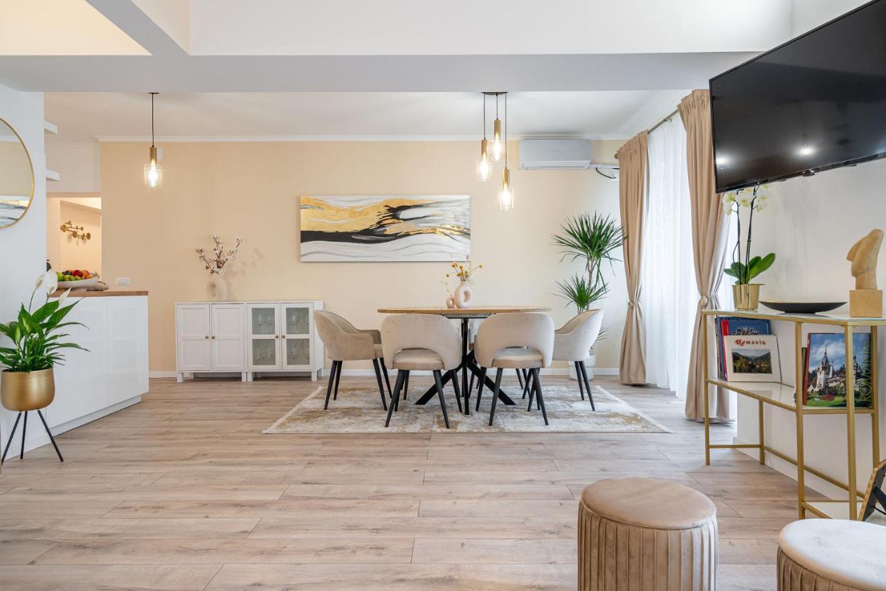 Style And View Bucharest City Center Aparthotel Esterno foto