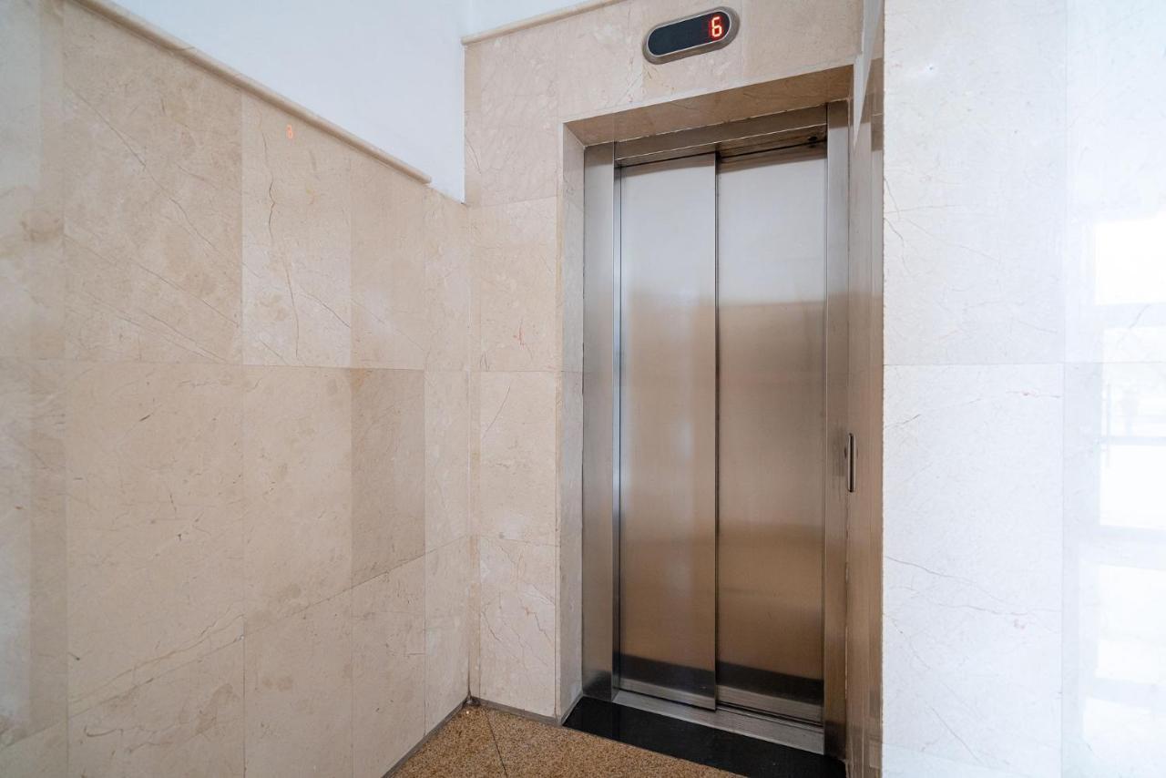 Style And View Bucharest City Center Aparthotel Esterno foto