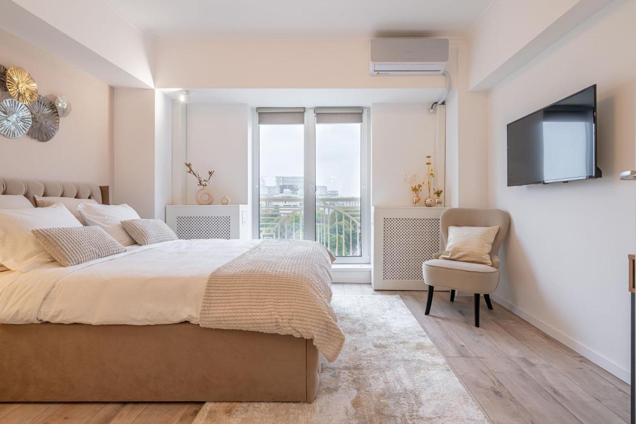 Style And View Bucharest City Center Aparthotel Esterno foto